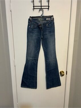 !it jeans Women's Dark Wash Flare Jeans